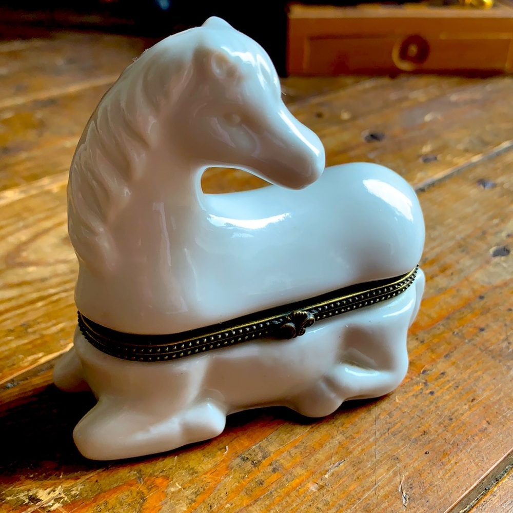 Vintage Ceramic Colt Box - gifted